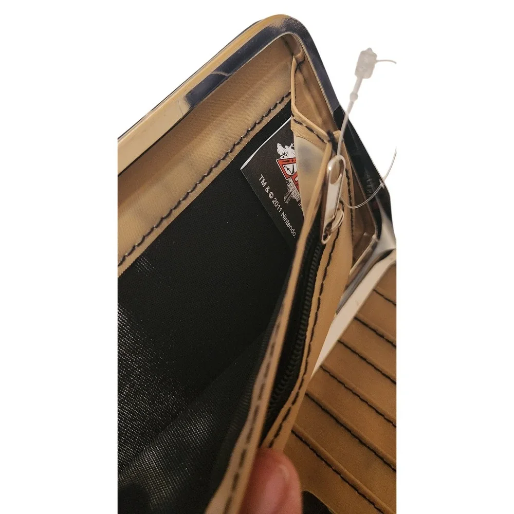 Legend of Zelda Twilight Princess Bioworld Clutch Wallet Black Gold Triforce - Picture 6 of 6